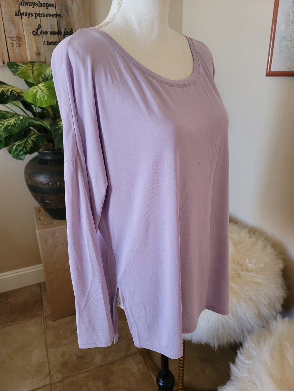 💜Skechers Lavendar Tee💜